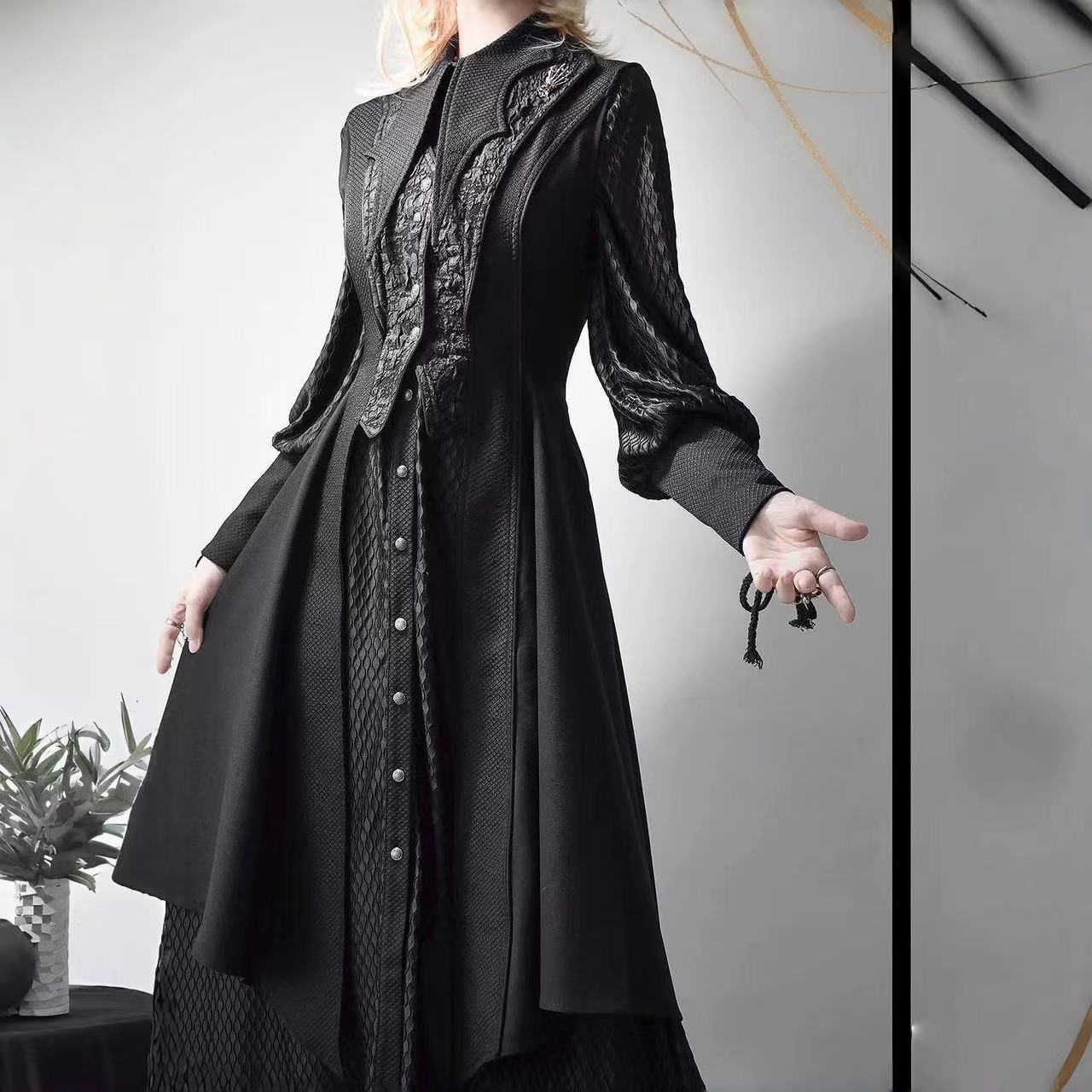 Dark Black Gothic Style Lolita - đánh giá và giá Photography Vest